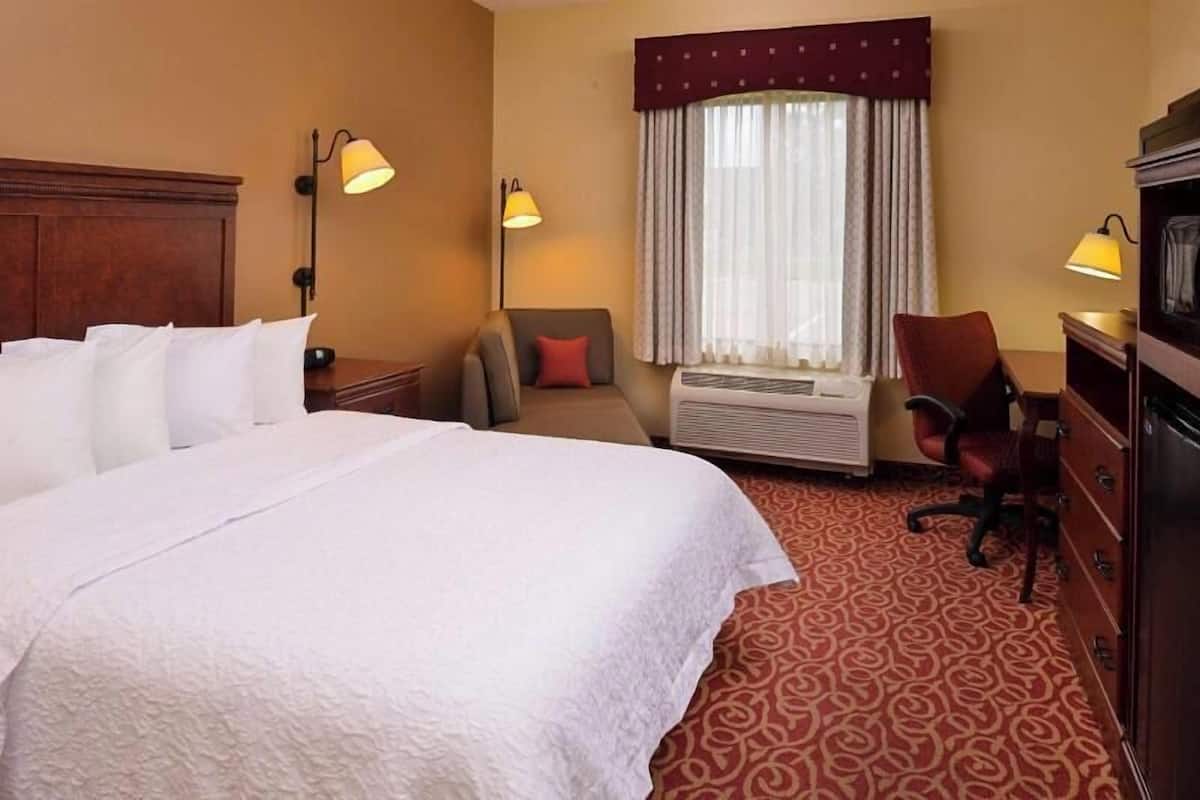 In-room safe, iron/ironing board, free cribs/infant beds