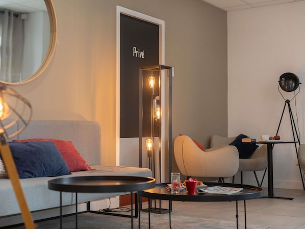 Bar (on property) - ibis Ciboure St Jean De Luz Hotel (Ciboure)