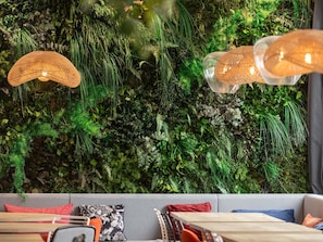 Morgenmadsbuffet hver dag (13.90 EUR pr. person)