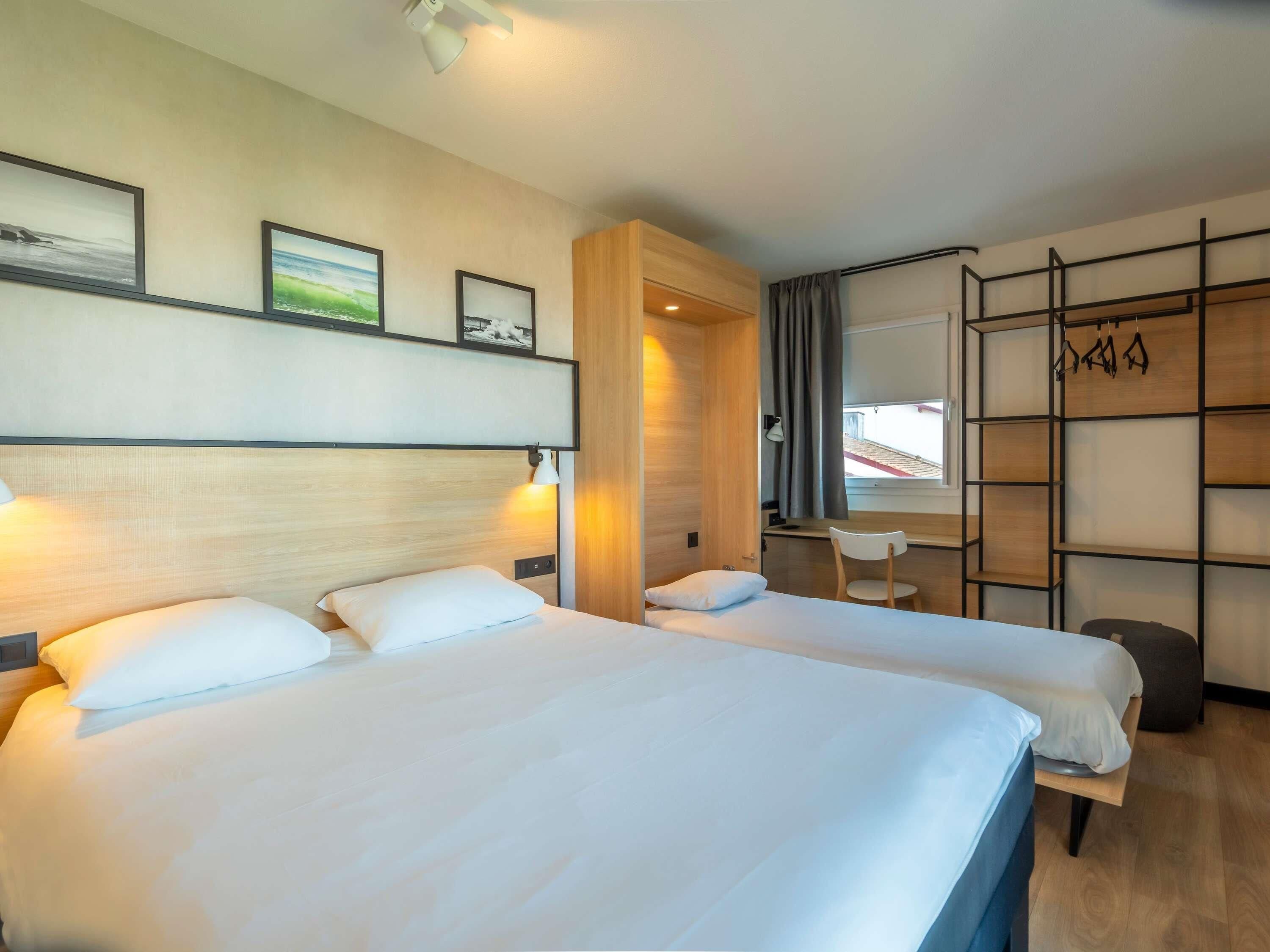 Standard Room, Double bed | Individuell inredning, unika möbler, skrivbord och ljudisolering