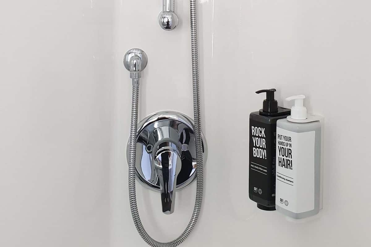 Individually decorated, individually furnished, desk, soundproofing