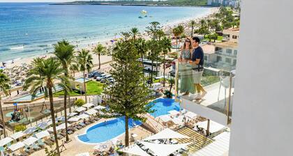 CM Playa del Moro Hotel