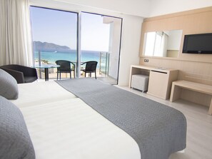 Chambre Double, balcon, vue mer (z) | Minibar, coffres-forts dans les chambres, bureau, chambres insonorisées