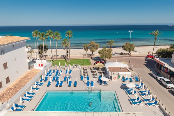 Seasonal outdoor pool - R2 Verónica (Sant Llorenc des Cardassar)