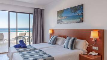 Bureau, rideaux occultants, Wi-Fi, draps fournis