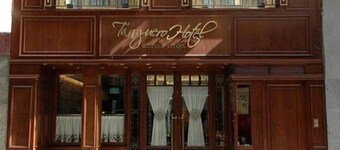 Tanguero Hotel