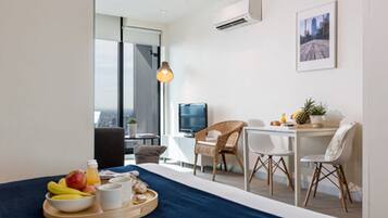 One Bedroom Premier Apartment