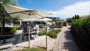 Bar ved bassenget