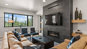 Apartment, Multiple Beds (Three-Bedroom Apartment) | Living area | Flat-screen TV