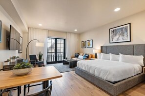 In-room safe, individually decorated, individually furnished - Tamarack Resort (Donnelly)