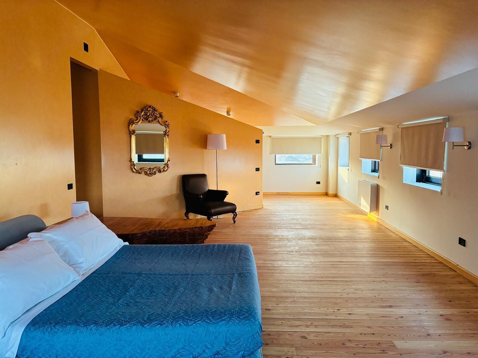 Minibar, in-room safe, free WiFi, bed sheets