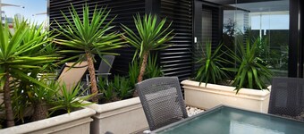 Quest East Melbourne