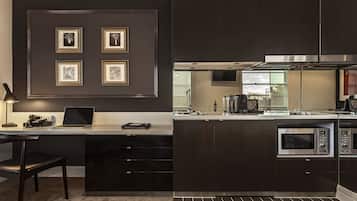 Fridge, microwave, stovetop, coffee/tea maker