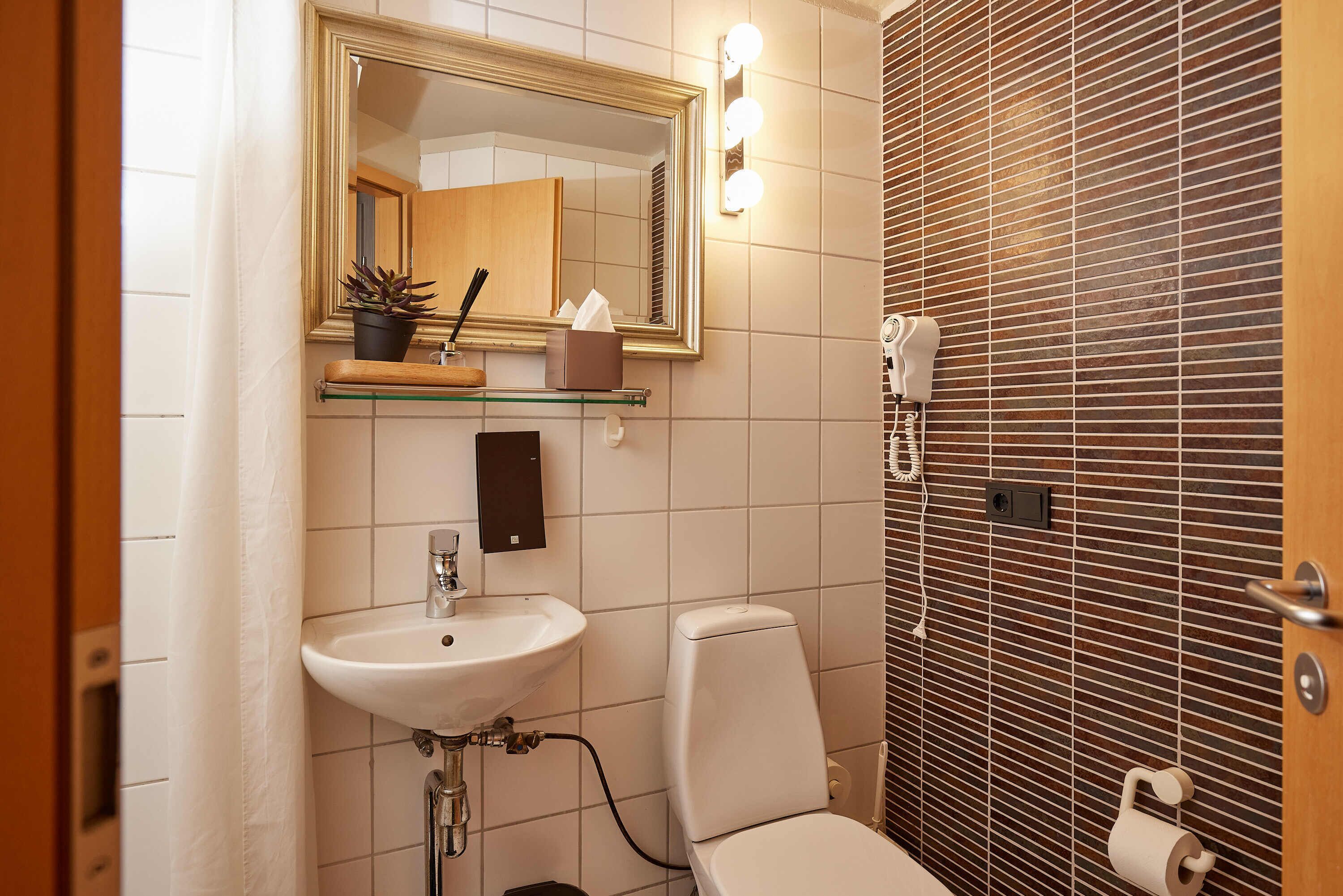 double or twin room | 1 bedroom, minibar, in-room safe, blackout curtains