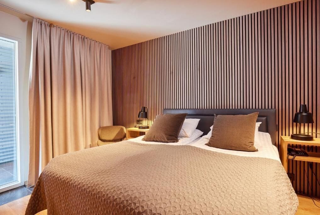 studio | 1 bedroom, minibar, in-room safe, blackout curtains