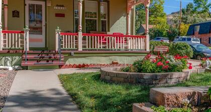 The Silk Pincushion - Easy access to downhill skiing