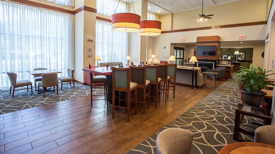 Hampton Inn & Suites Tilton