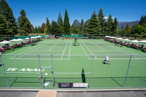 Tennis court - ASURE Explorer Motel & Apartments (Te Anau)