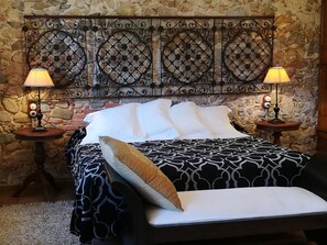 Down duvets, minibar, in-room safe, WiFi