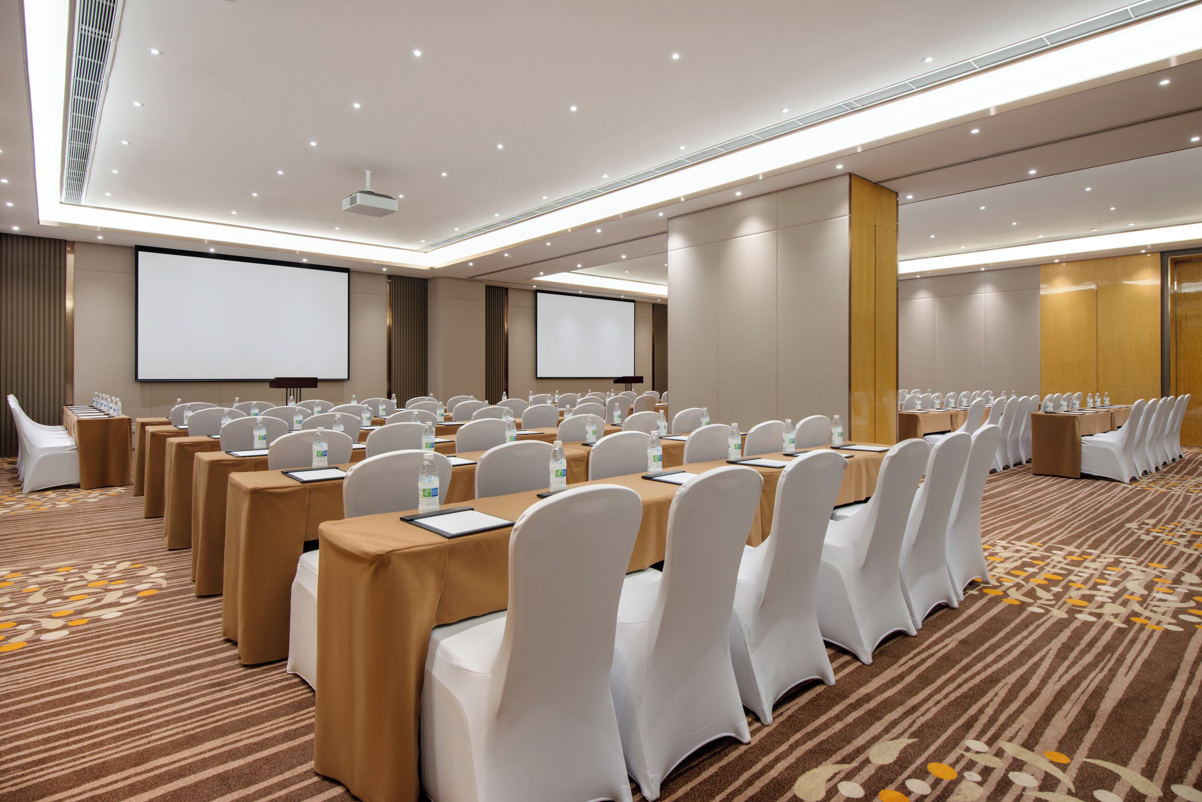 Foto - Holiday Inn Express Chengdu Gulou