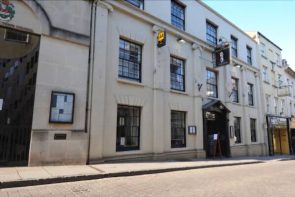 The Kings Head Hotel - Ross-on-Wye