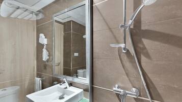Free toiletries, hair dryer, towels