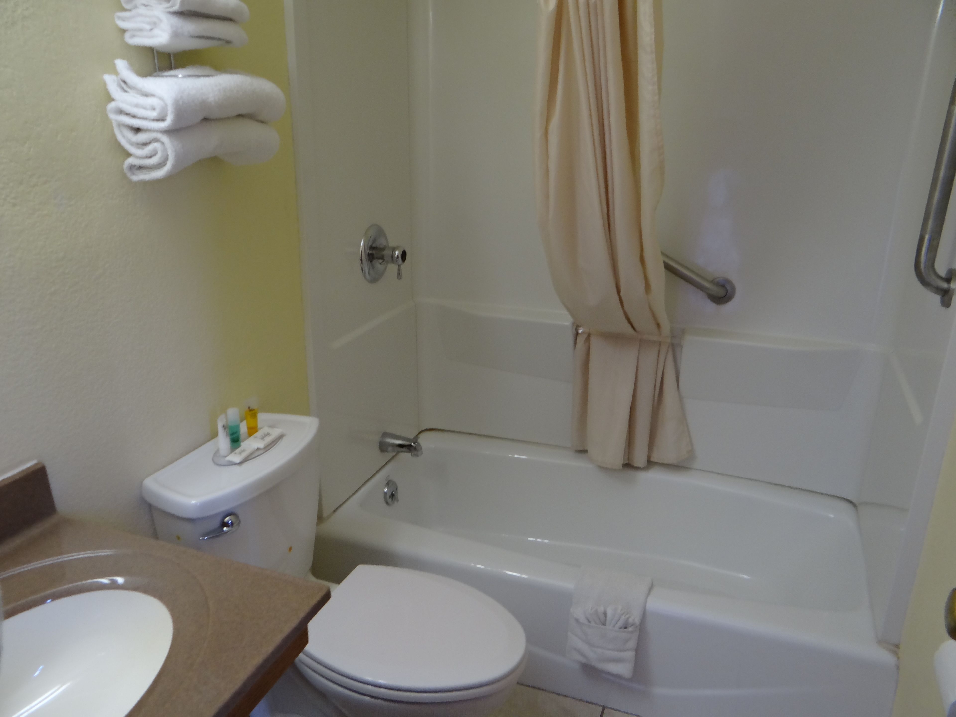 American Inn Sedalia Hotel — photo 12