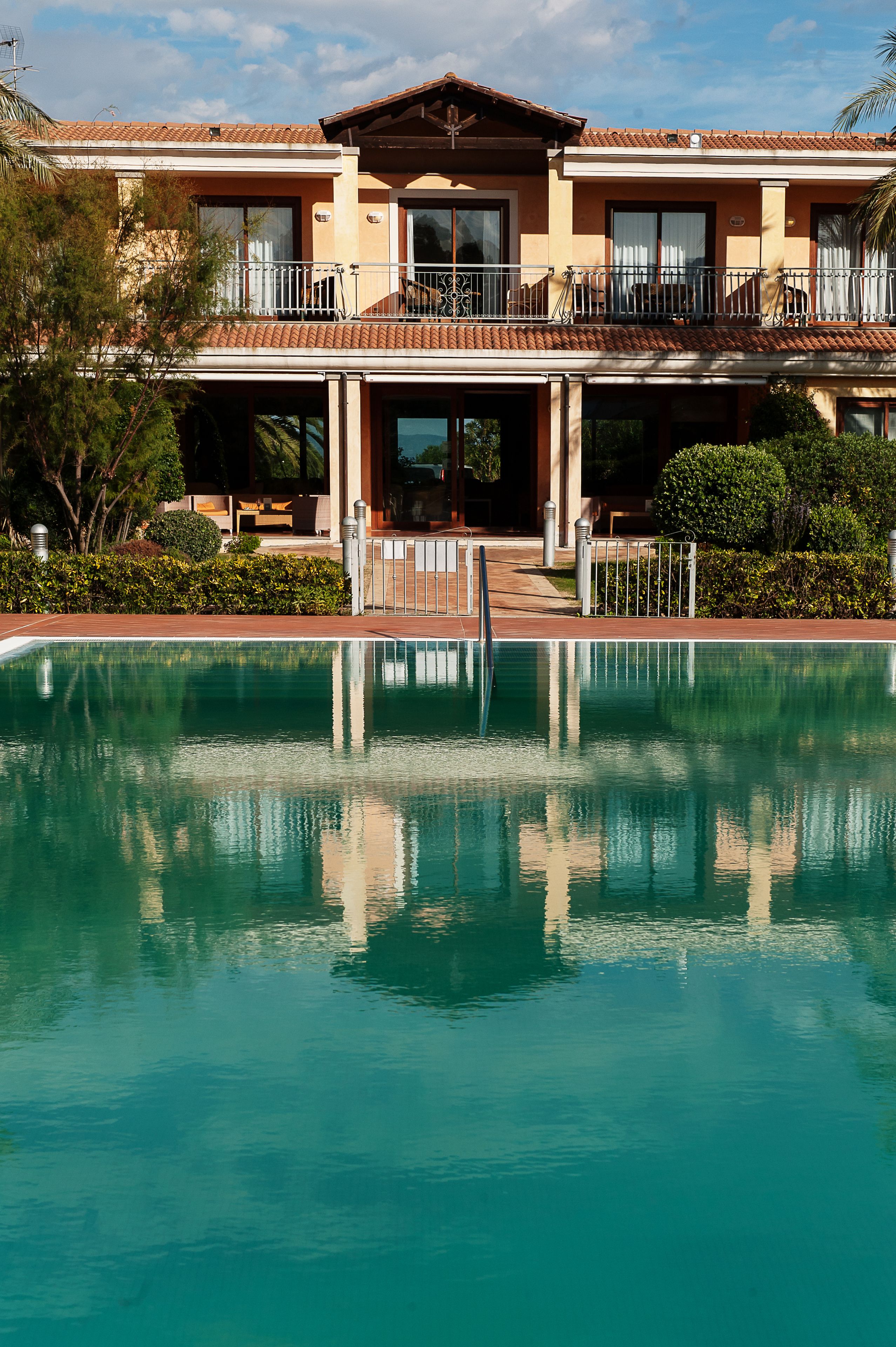 حمّام سبا حة خارجي موسمي