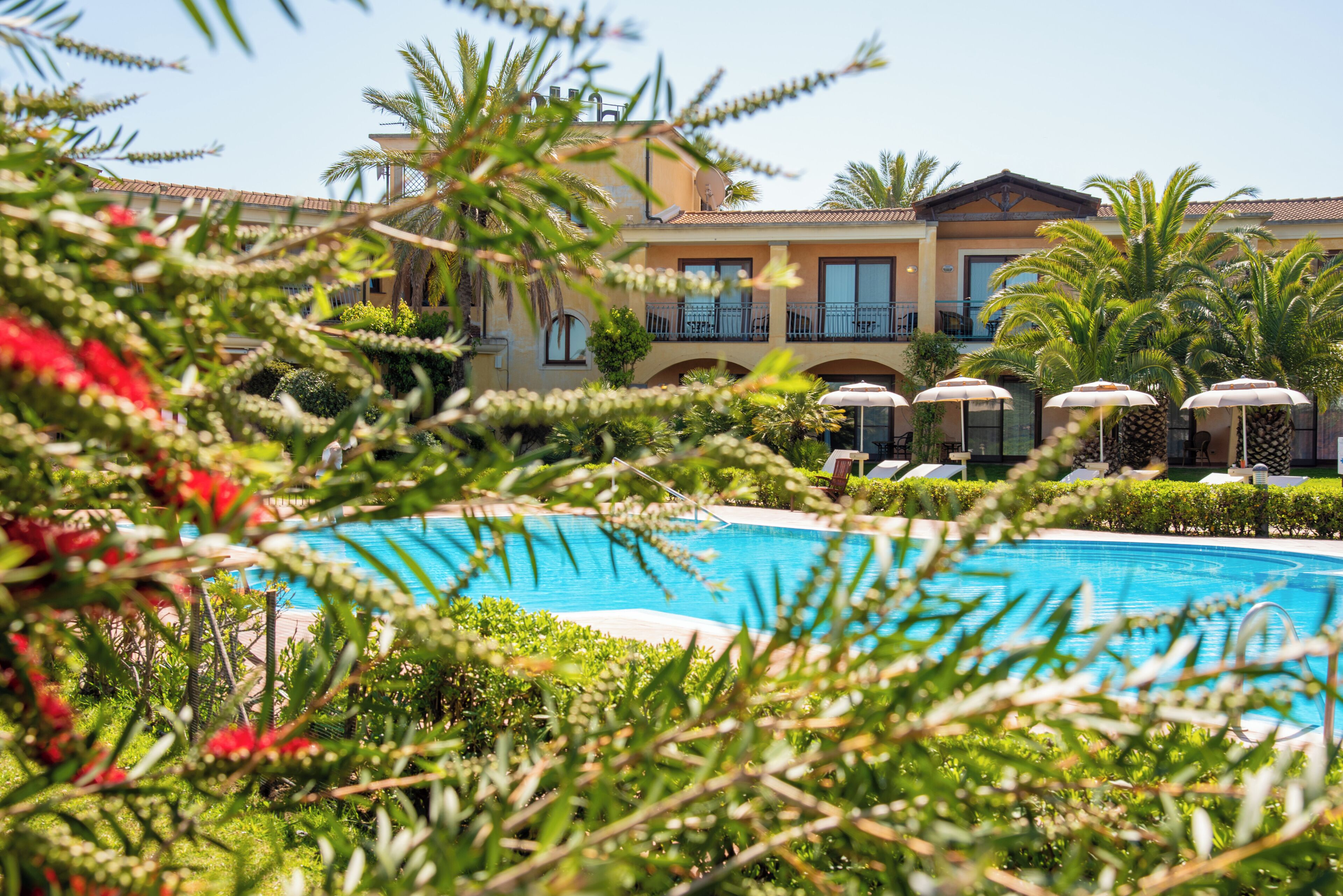 季节性开放的室外游泳池