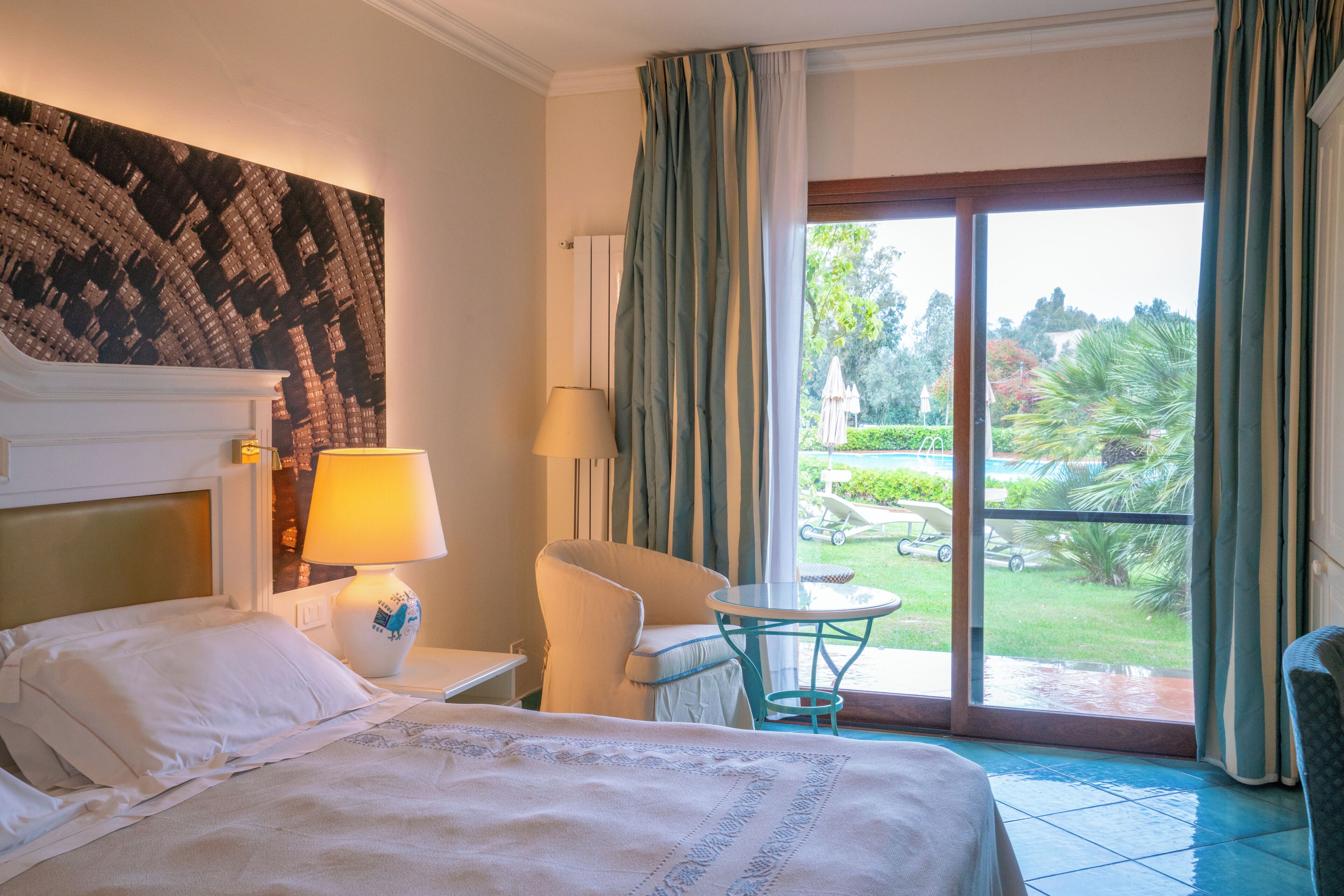 Superior Double Room, Lagoon View (Lagoon or pool view) | Minibar, in-room safe, desk, soundproofing