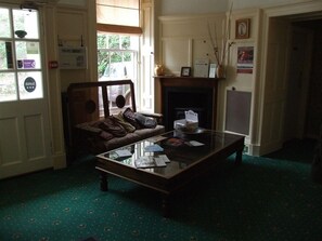 Lobby - The Glen Guesthouse (Selkirk)