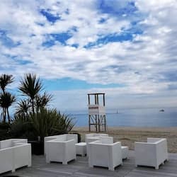 Private beach, sun loungers, beach umbrellas, beach bar