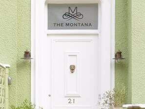 Exterior - The Montana (Torquay)