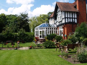 Garden - The Normanhurst Hotel (Sale)