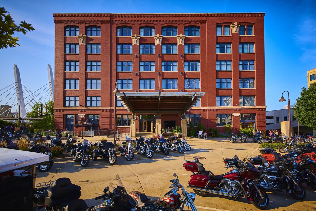 The Iron Horse Hotel Reviews, Deals & Photos 2023 Expedia