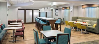 Hampton Inn Petersburg-Southpark Mall