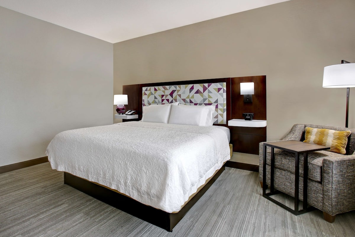 In-room safe, iron/ironing board, free cribs/infant beds, rollaway beds