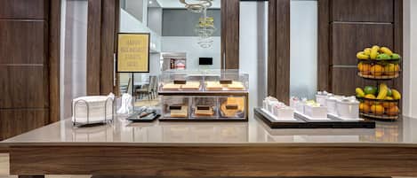 Petit déjeuner buffet compris tous les jours