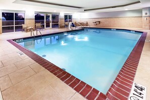 Indoor pool - Hampton Inn Miami (Miami)