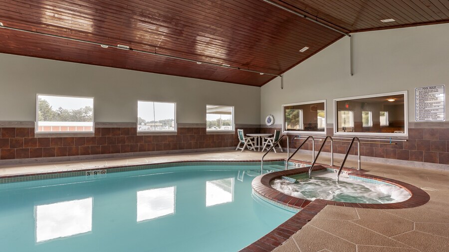Quality Inn Redgranite
