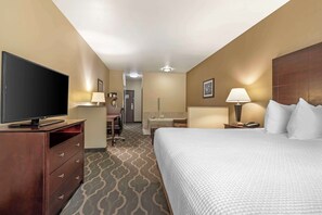 Pillow-top beds, in-room safe, desk, laptop workspace - Best Western Plus Burleson Inn & Suites (Burleson)
