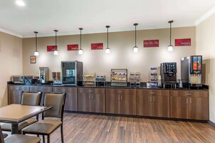 Desayuno completo incluido todos los días