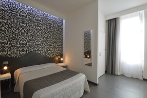 高级开间 (3 Adulti) | 羽绒被、客房内保险箱、办公桌、笔记本电脑工作区