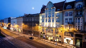 Façade de l’hébergement - soirée/nuit