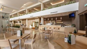 Bar (en la propiedad)