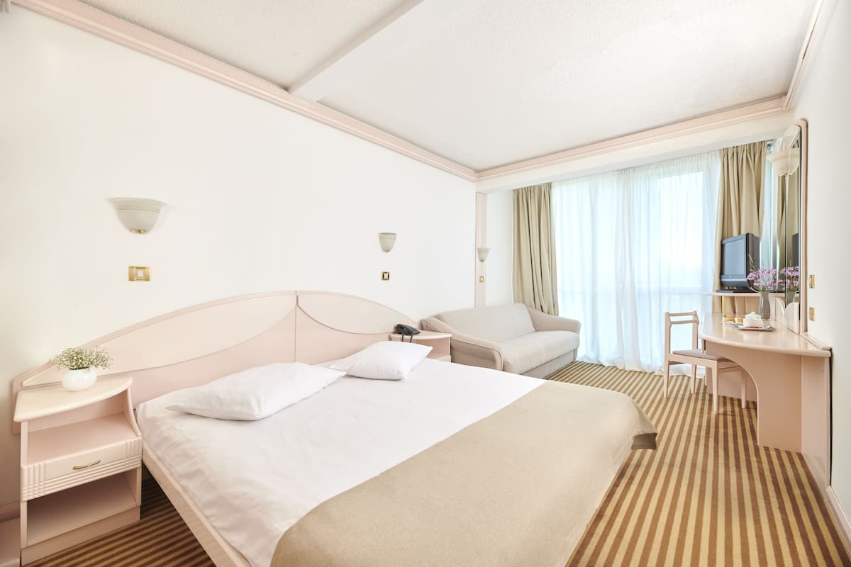 Classic room, Sea side - Family