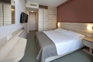 Classic Room, Balcony