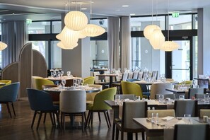 Free daily buffet breakfast - Hotel Parentium Plava Laguna (Porec)