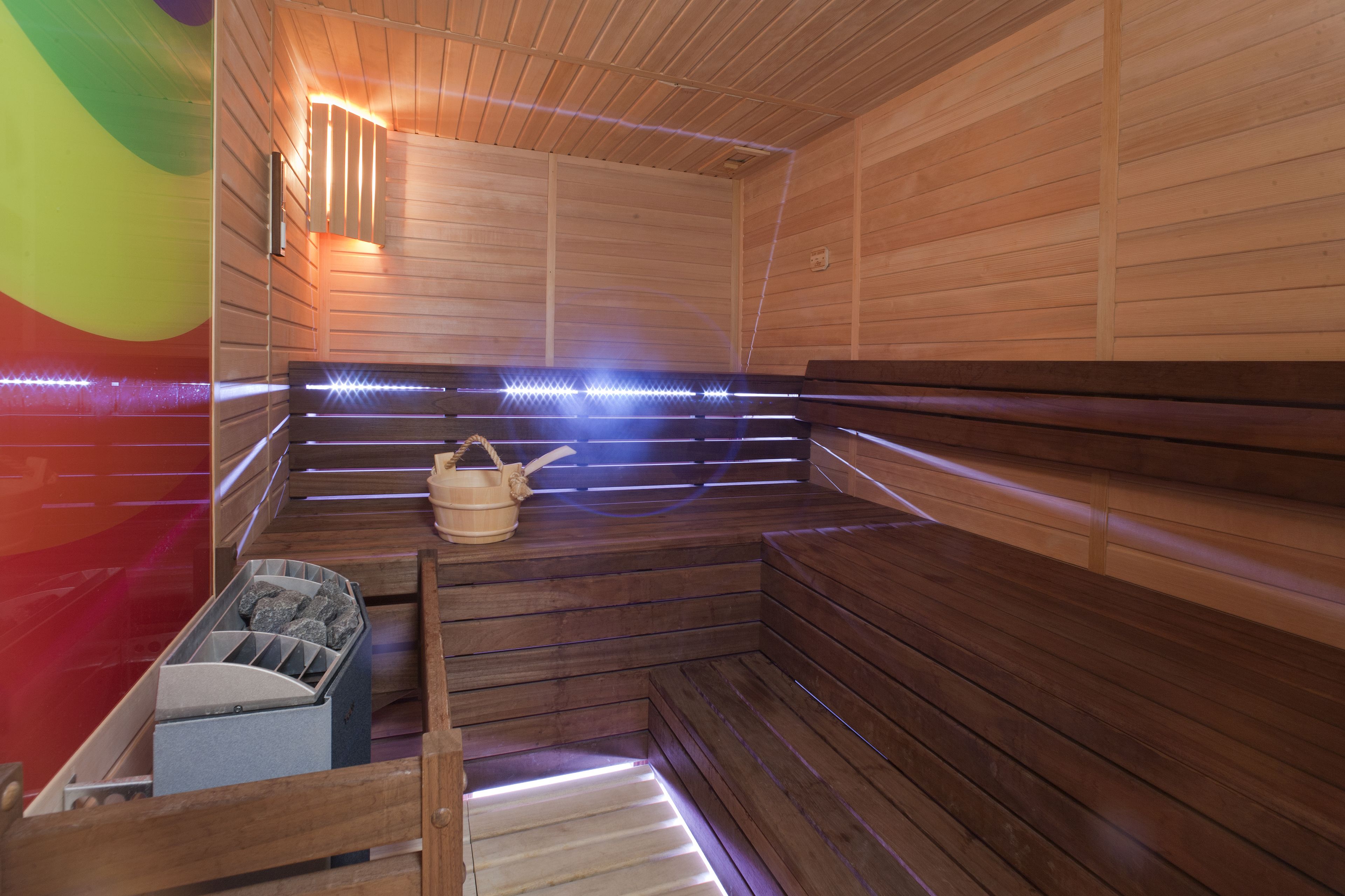 sauna, hot tub, body treatments, facials, 3 treatment rooms