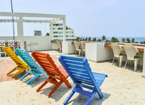 Family Studio Suite, Terrace, Sea View (Balcony) | Terrace/patio - Hotel Venedik (Veracruz)
